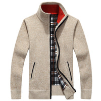 Men’s Fleece Zip-Up Jacket with Checked Lining | Warm Winter Coat