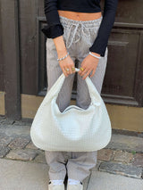 Large Everyday Tote Handbag | Spacious & Stylish | Elegant Design | Versatile Use