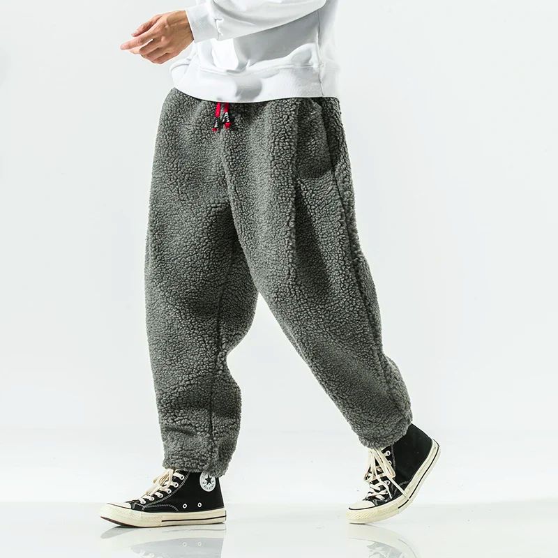Men’s Fleece Joggers in Relaxed Fit | Warm Winter Cargo Style Pants