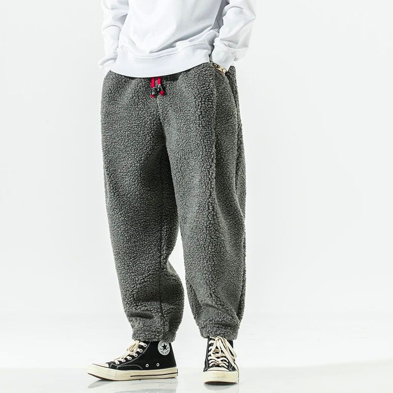 Men’s Fleece Joggers in Relaxed Fit | Warm Winter Cargo Style Pants