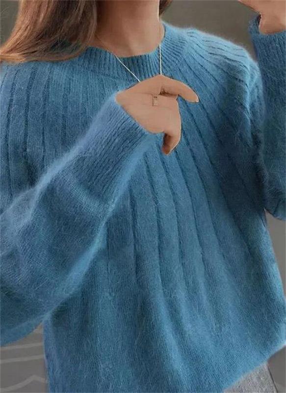 Women’s Fluffy Knit Jumper in Relaxed Fit Style | Warm Ladies Sweater