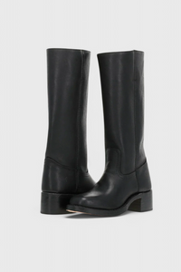 Women’s Modern Classic Boots | All-Season Style | Comfortable Fit