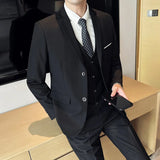 Men’s Slim Fit 3 Piece Wedding Suit | Classic Formal Suit Style for Business and Events