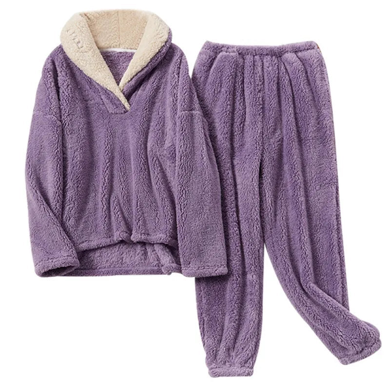 Women’s Fleece Pyjama Set with Long Sleeves | Warm Winter Nightwear