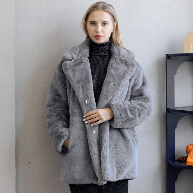 Women’s Faux Fur Winter Coat with Oversized Fit | Warm Ladies Fur Jacket
