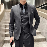 Men’s Slim Fit 3 Piece Wedding Suit | Classic Formal Suit Style for Business and Events