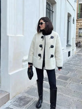 Women’s Elegant Winter Coat with Button Design | Versatile Ladies Jacket