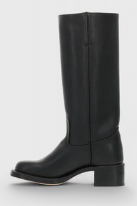 Women’s Modern Classic Boots | All-Season Style | Comfortable Fit