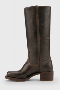 Women’s Modern Classic Boots | All-Season Style | Comfortable Fit
