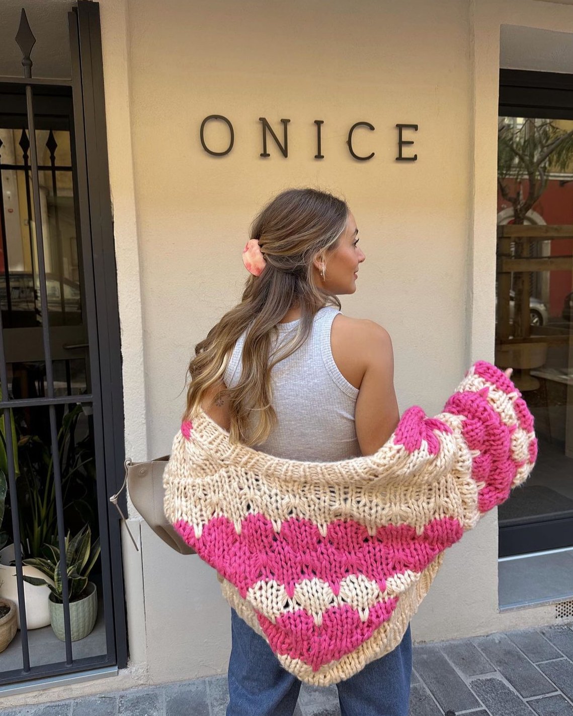 Women’s Chunky Knit Cardigan | Pink Pattern | Balloon Sleeves | Cropped Autumn Layer