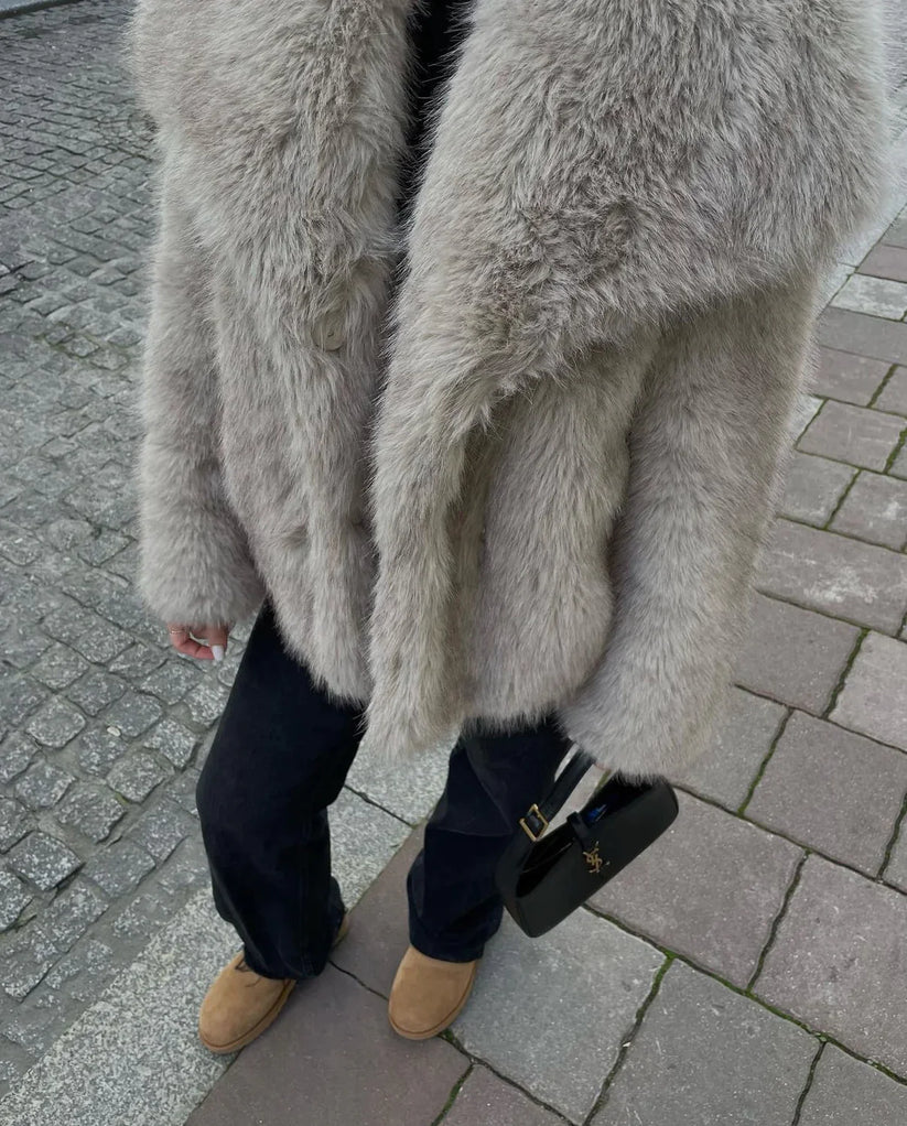 Women’s Faux Fur Winter Coat in Neutral Tone | Elegant Fluffy Jacket